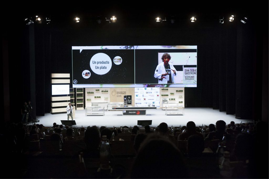 Ponencia de Diego Guerrero. Copyright: San Sebastián Gastronomika