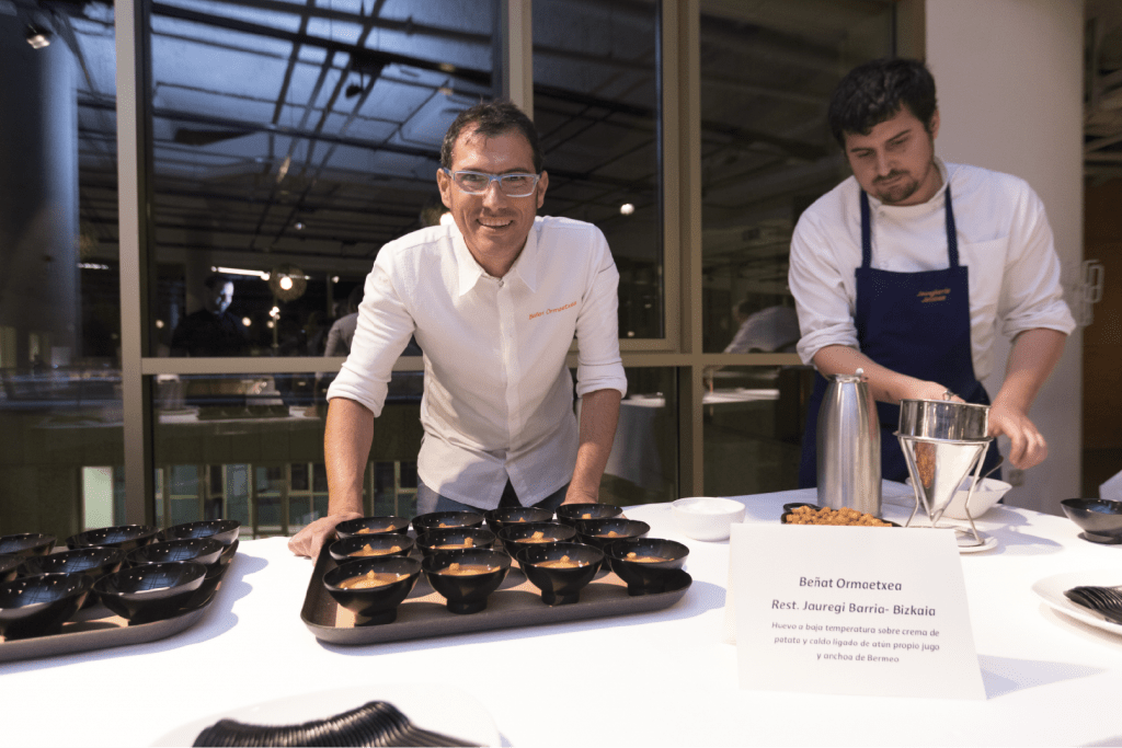 Beñat Ormaetxea (JauregiBarria, Amorebieta, Vizkaya) en San Sebastián Gastronomika. Copyright: San Sebastián Gastronómica