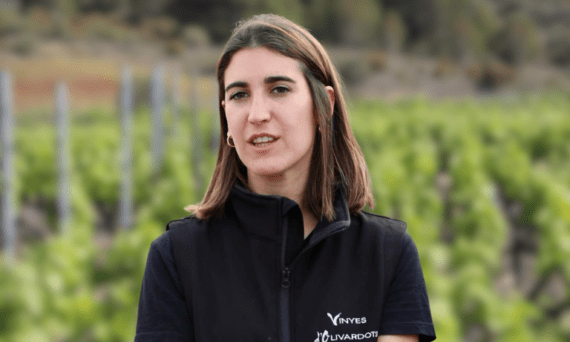 Explorando los secretos de la viticultura sostenible con Carlota Pena en Vinyes d'Olivardots